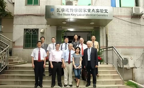 華中科技大學(xué)同濟(jì)醫(yī)學(xué)院和中南大學(xué)湘雅醫(yī)學(xué)院,誰更強(qiáng)一些