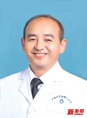 醫(yī)訊!中南大學(xué)湘雅三醫(yī)院脊柱外科主任鄧幼文將前往常寧市人民醫(yī)院坐診